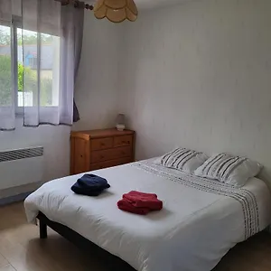  Hébergement de vacances La Maison De Gigi, A 2 Minutes De La De Kerler France