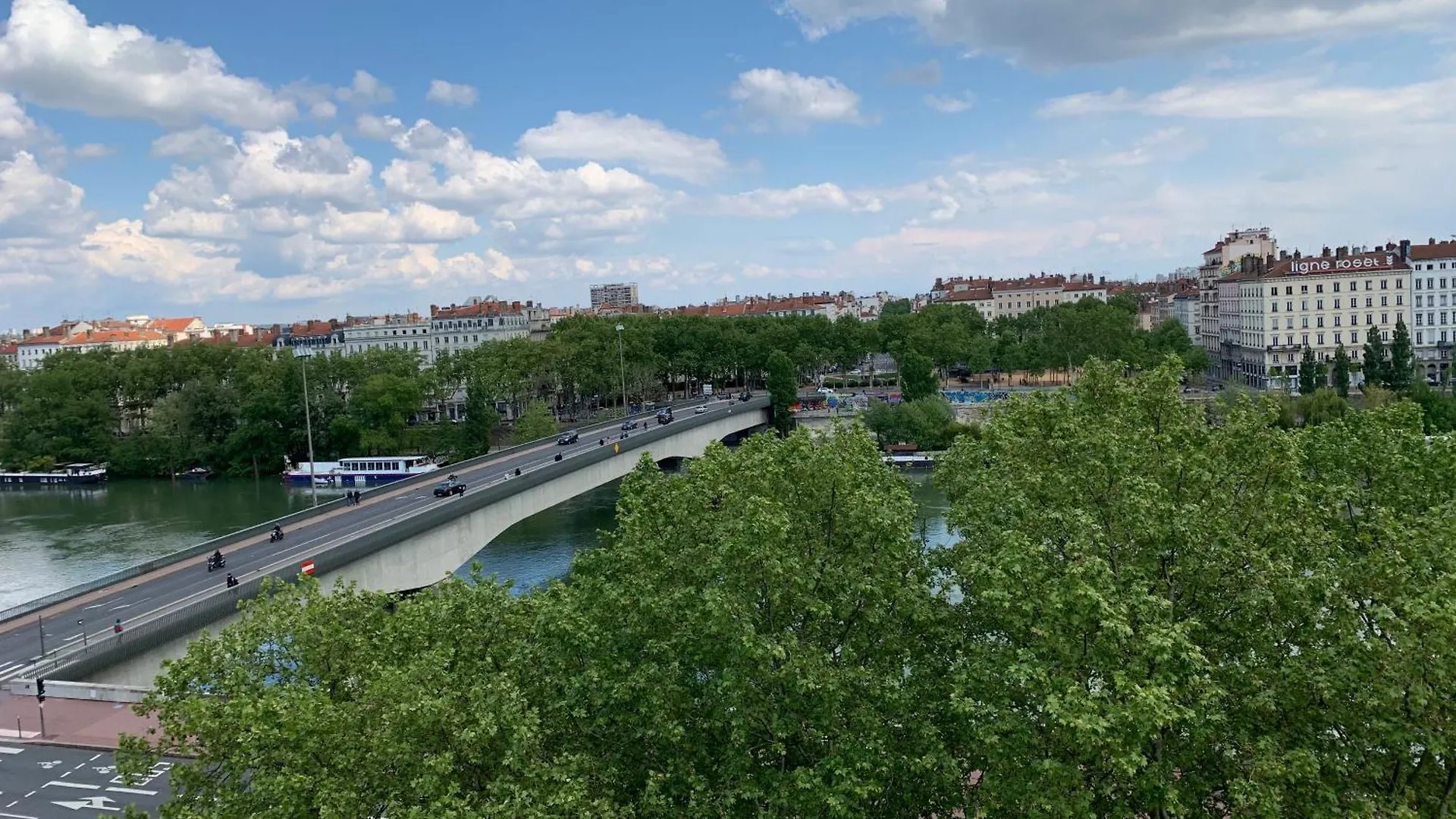 Appartement Chez Alam A L'Opera De Lyon