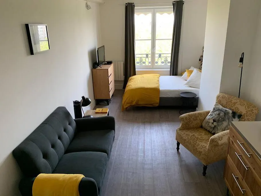Appartement Chez Alam A L'Opera De Lyon 0*,  France