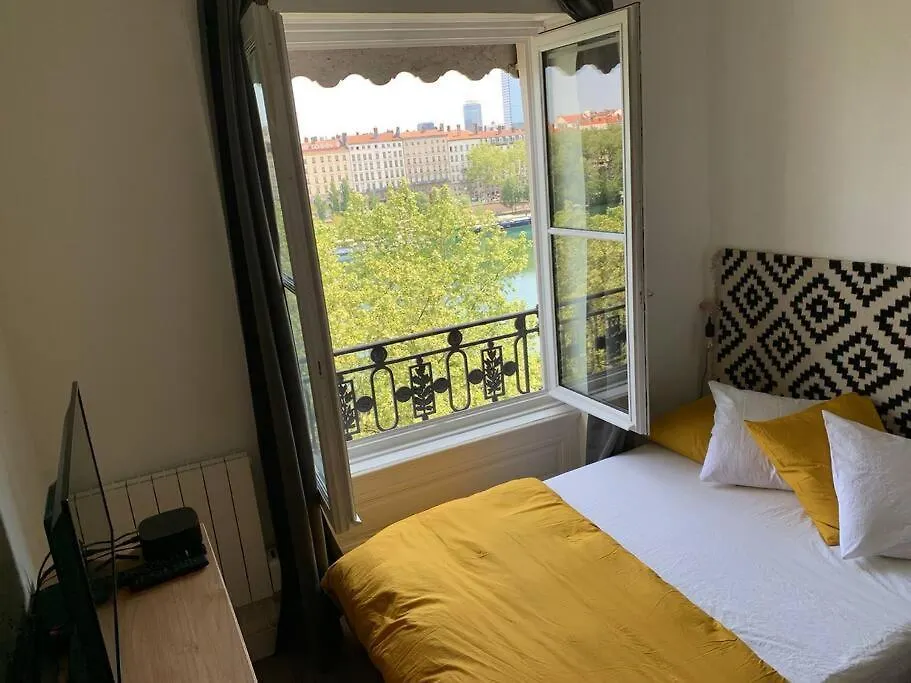 Appartement Chez Alam A L'Opera De Lyon France
